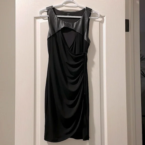GUESS LITTLE BLACK DRESS - Picture 1 of 4
